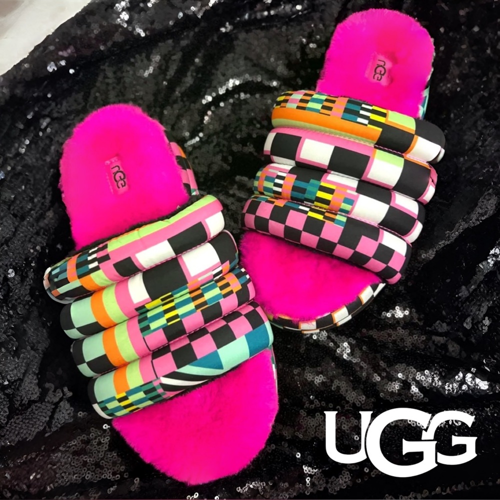 UGG Women's Vibrant Checkered Slippers